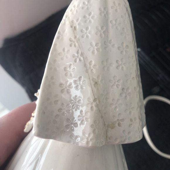 Vtg JOSEF ORIGINALS "Bride" Black Eyes Romance Series White Gown - Picture 7 of 7